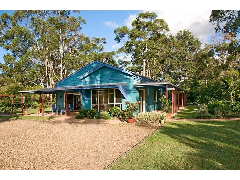 16 Greengate Rd, Cooroibah QLD 4565