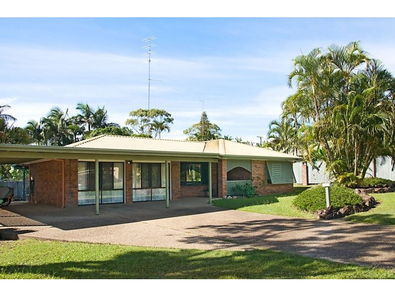 3 Fairway Drive, Tewantin QLD 4565