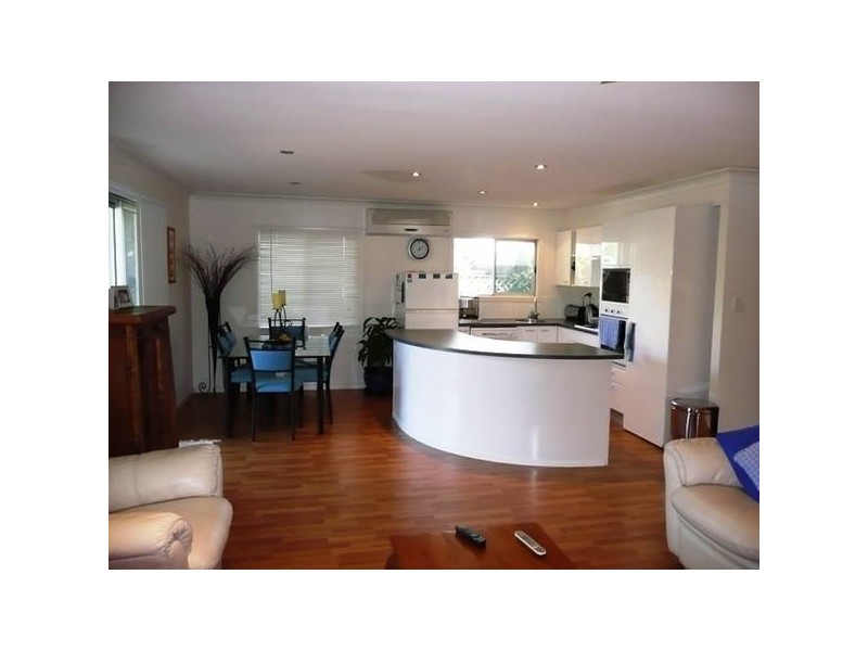 17 Pine Avenue, Tewantin QLD 4565