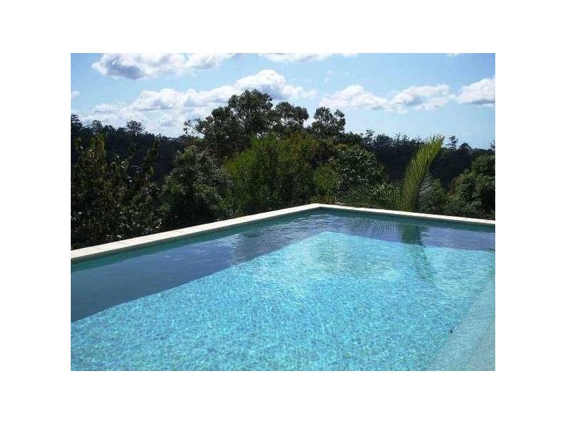 - Youngs Drive, Doonan QLD 4562