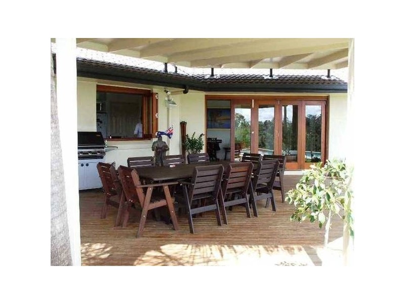 - Youngs Drive, Doonan QLD 4562