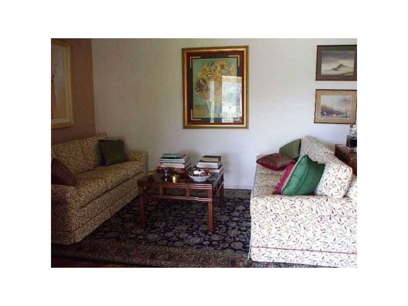 - Youngs Drive, Doonan QLD 4562