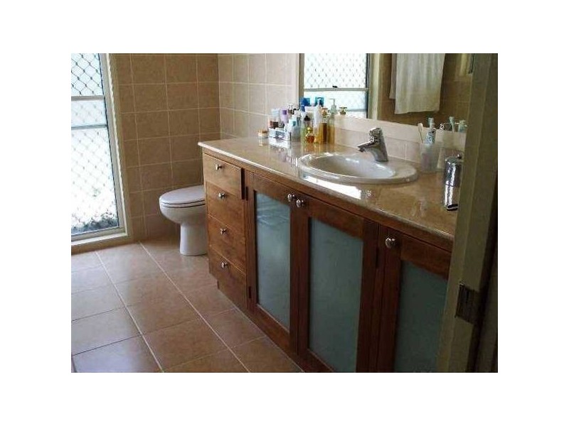 - Youngs Drive, Doonan QLD 4562