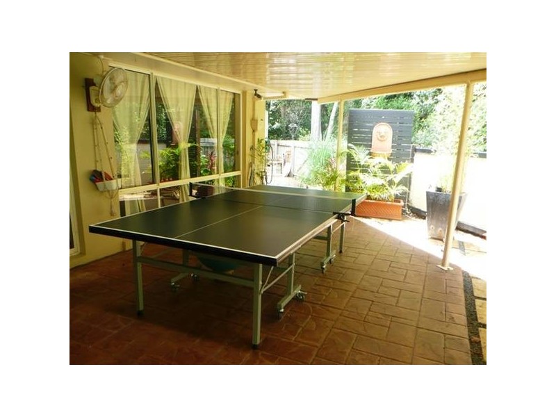 77 Lake Entrance Blvd, Noosaville QLD 4566