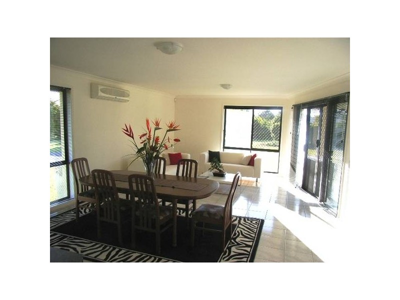 Cooroibah QLD 4565
