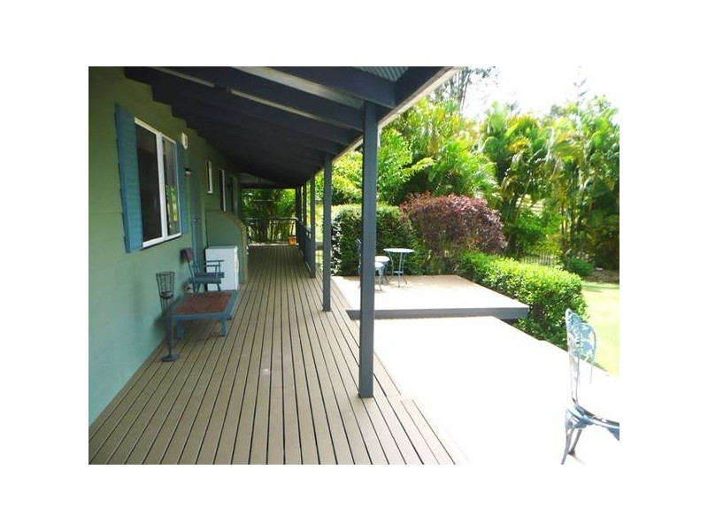 24 Mountain View Drive, Pomona QLD 4568