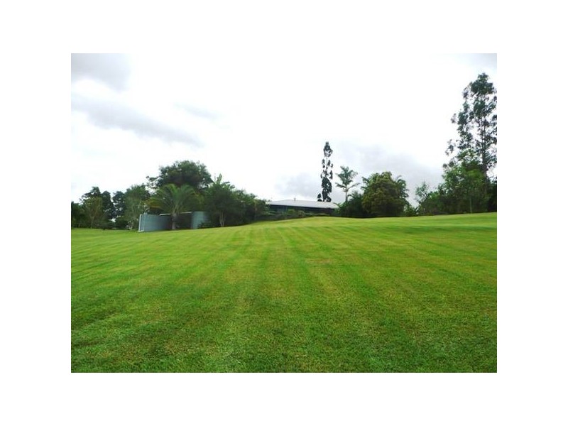 24 Mountain View Drive, Pomona QLD 4568