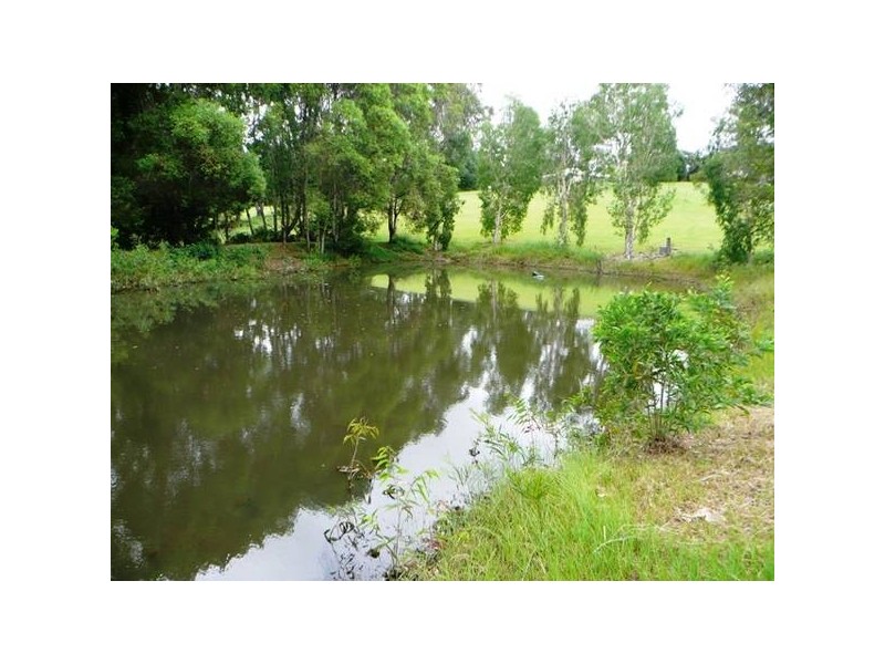 24 Mountain View Drive, Pomona QLD 4568