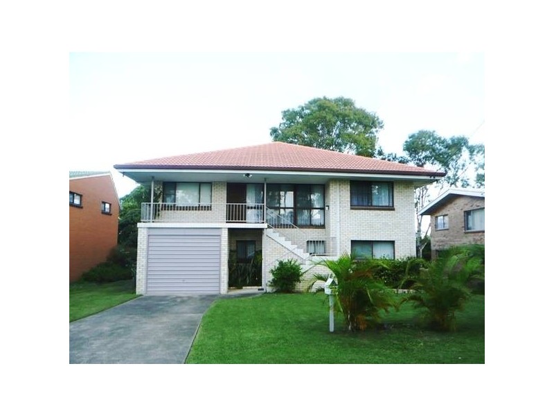 17 Lake View Drive, Tewantin QLD 4565
