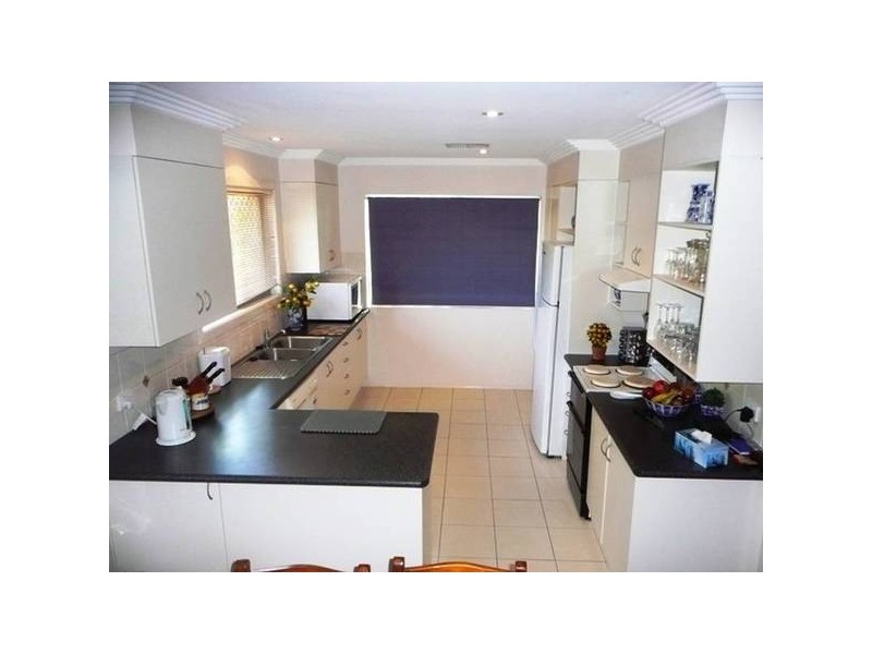 13 Lake View Drive, Tewantin QLD 4565