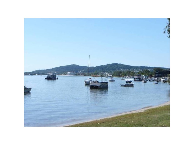 6 Cloudsley Street, Noosaville QLD 4566