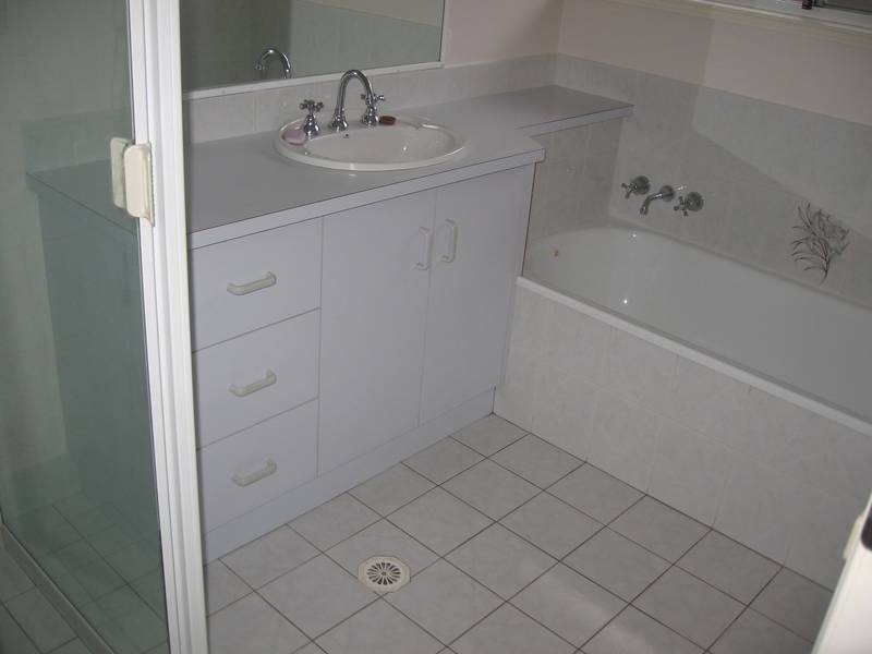 42 Hooper Crescent, Tewantin QLD 4565