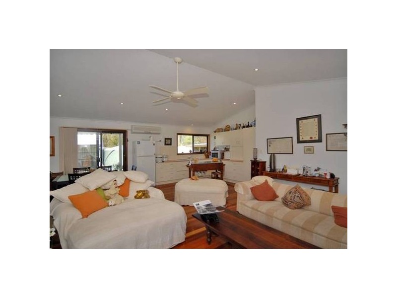 793 McKinnon Drive, Cooroibah QLD 4565