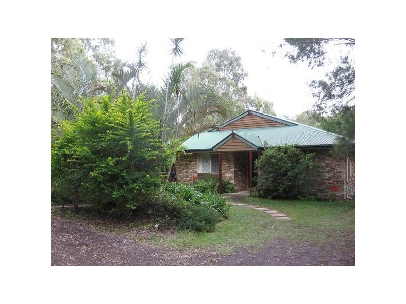 7 Coach Court, Cooroibah QLD 4565