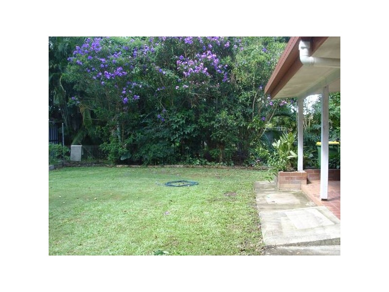 18 Coreen Ave, Tewantin QLD 4565