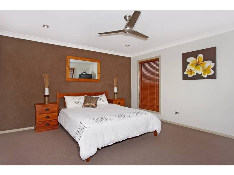 101 McLachlan Ave, Shelly Beach NSW 2261