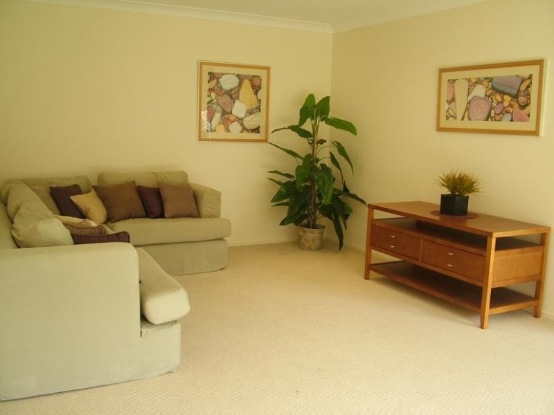 24 Stan Johnson Drive, Hamlyn Terrace NSW 2259