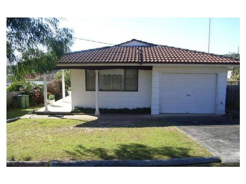 12 Vista Pde, Bateau Bay NSW 2261