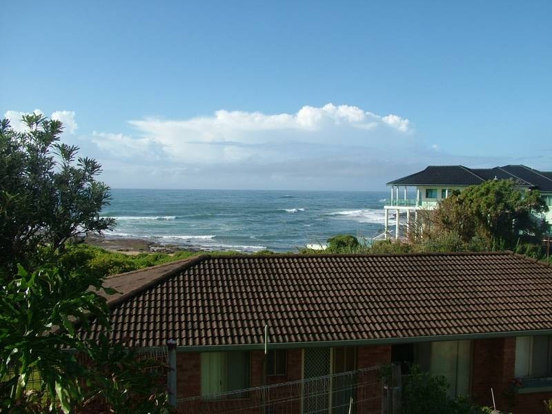 Blue Bay NSW 2261