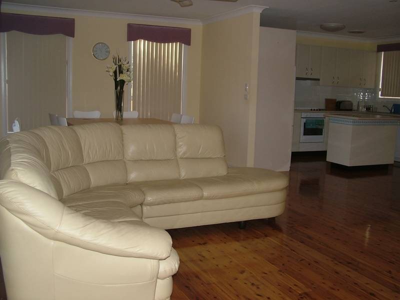 2/10 Nirvana Street, Long Jetty NSW 2261