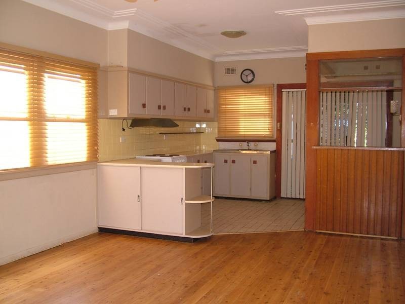 34 McLachlan Ave, Long Jetty NSW 2261