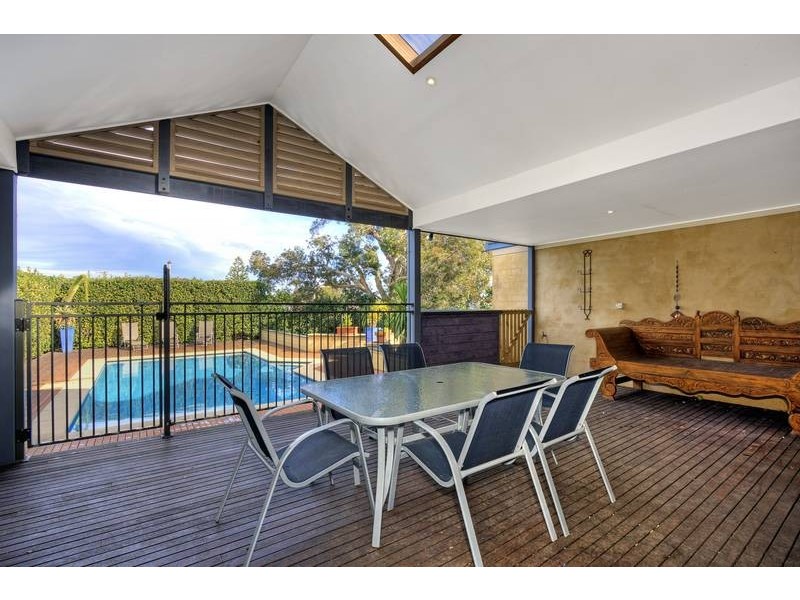 15 Thelma Street, Shelly Beach NSW 2261