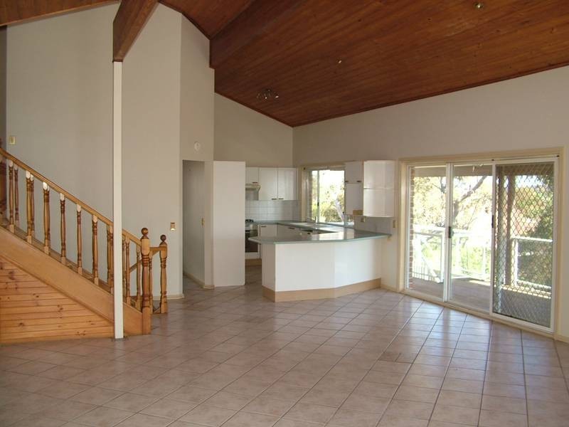 Bateau Bay NSW 2261