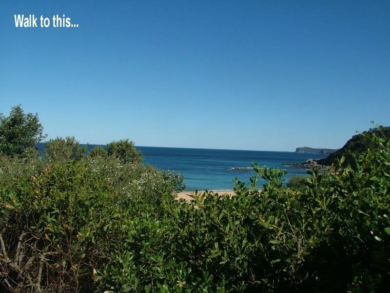 14 Blue Wave Crescent, Forresters Beach NSW 2260