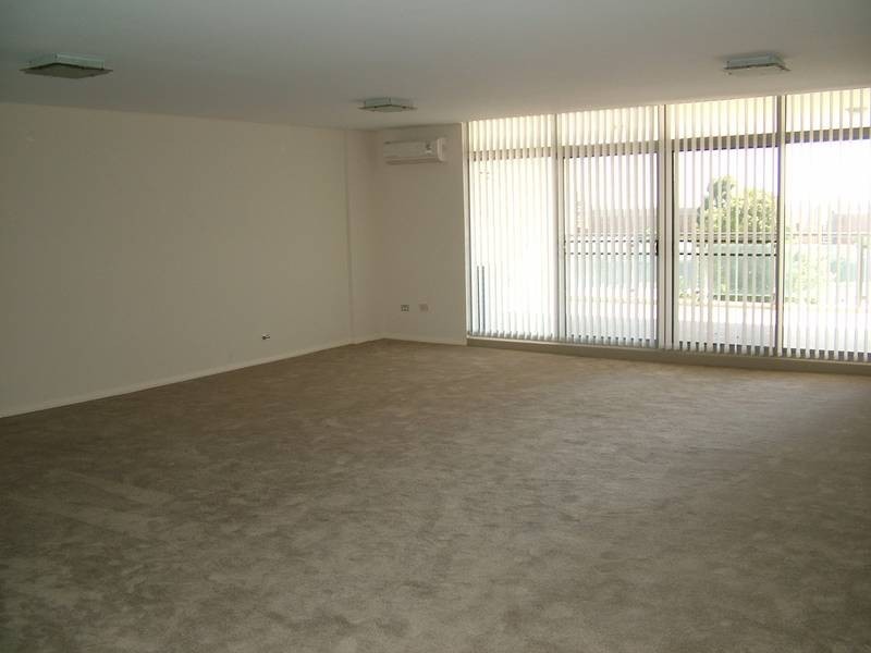 17/2-6 Warrigal Street, The Entrance NSW 2261