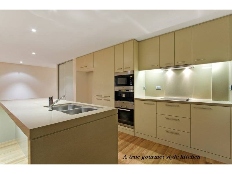 2/1 Hutton Road, The Entrance North NSW 2261