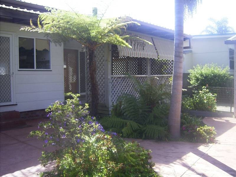 16 Bay road, Blue Bay NSW 2261