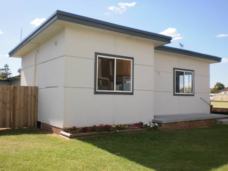 25 Park Road, The Entrance NSW 2261