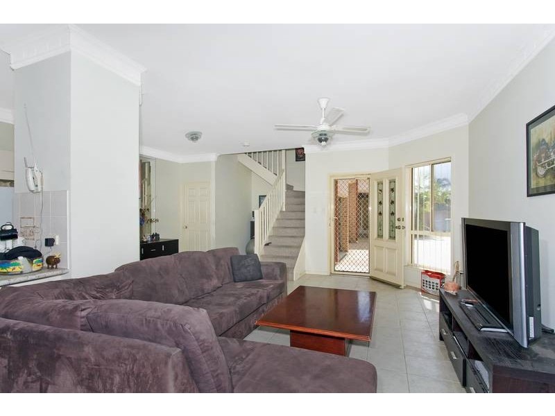 1/69 Oakland Ave, The Entrance NSW 2261