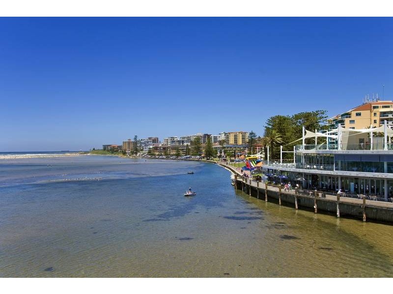 21/2-6 Warrigal Street, The Entrance NSW 2261