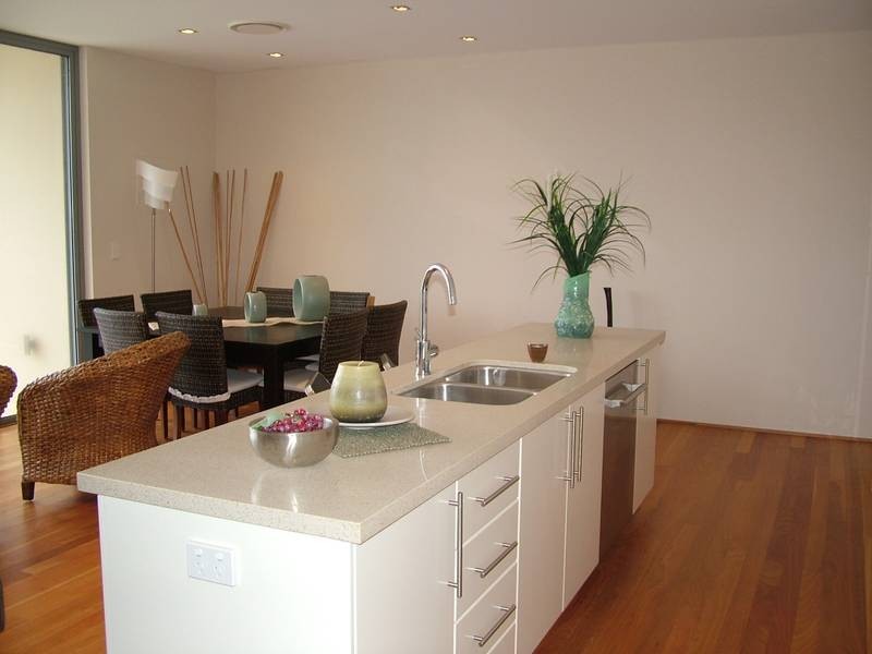 Blue Bay NSW 2261