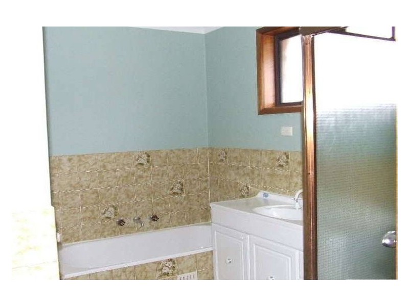 Berkeley Vale NSW 2261