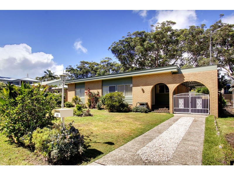 Bateau Bay NSW 2261