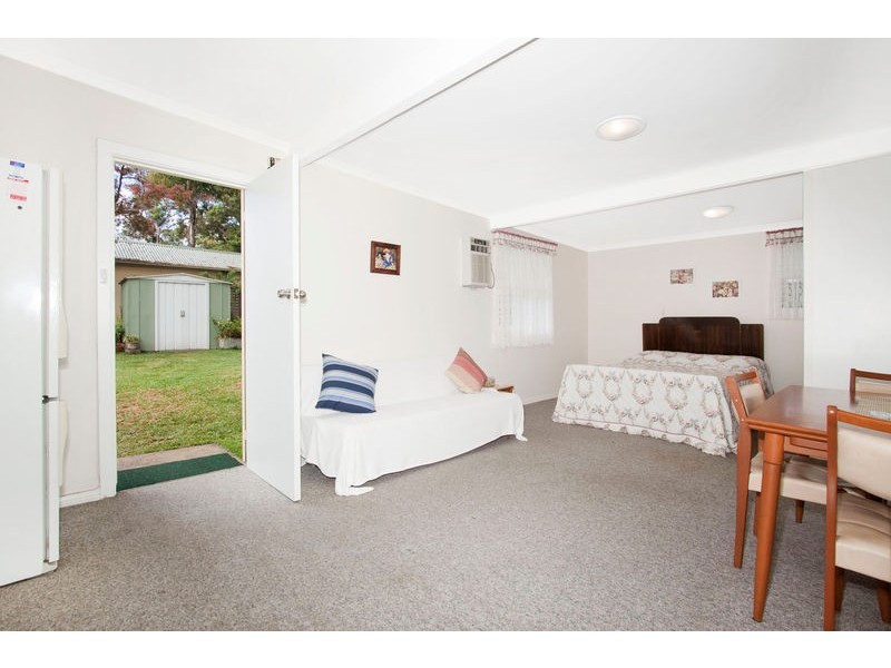 Bateau Bay NSW 2261