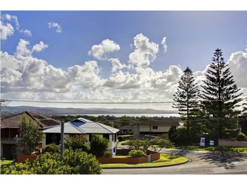 68 Grandview St, Shelly Beach NSW 2261