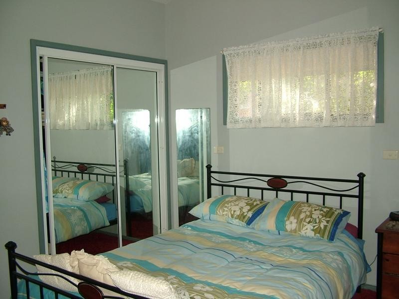 21 Belford Ave, Bateau Bay NSW 2261