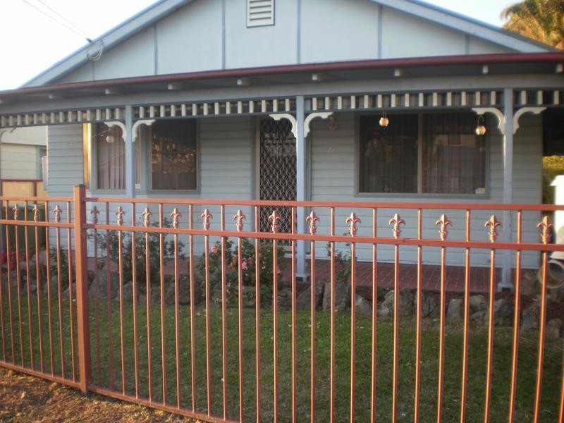 26 Manning Rd, The Entrance NSW 2261