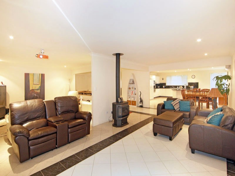 Bateau Bay NSW 2261