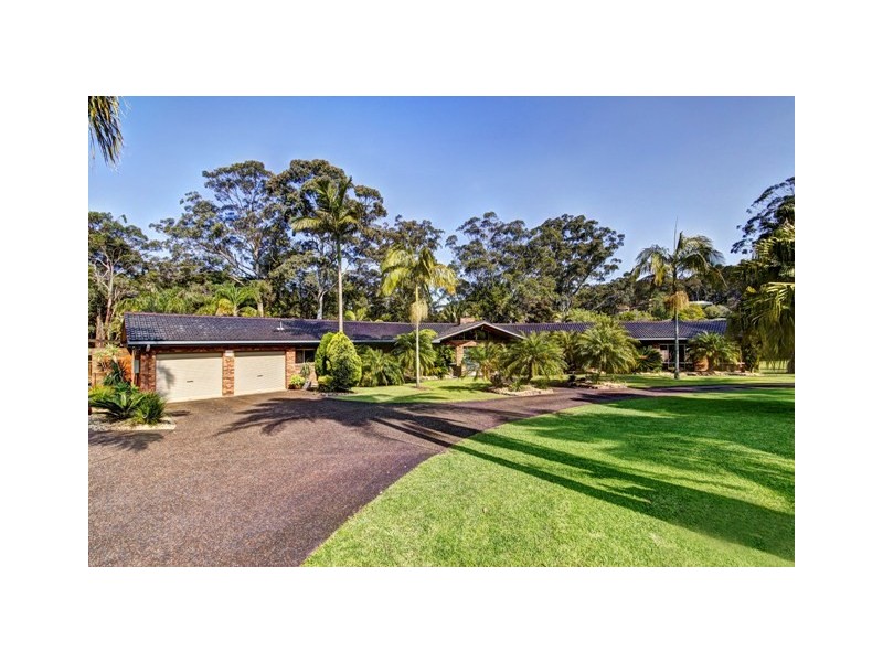 8 Palm Valley Rd, Tumbi Umbi NSW 2261
