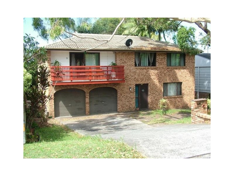 71 Wyong Rd, Berkeley Vale NSW 2261