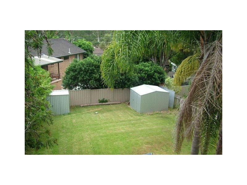 71 Wyong Rd, Berkeley Vale NSW 2261