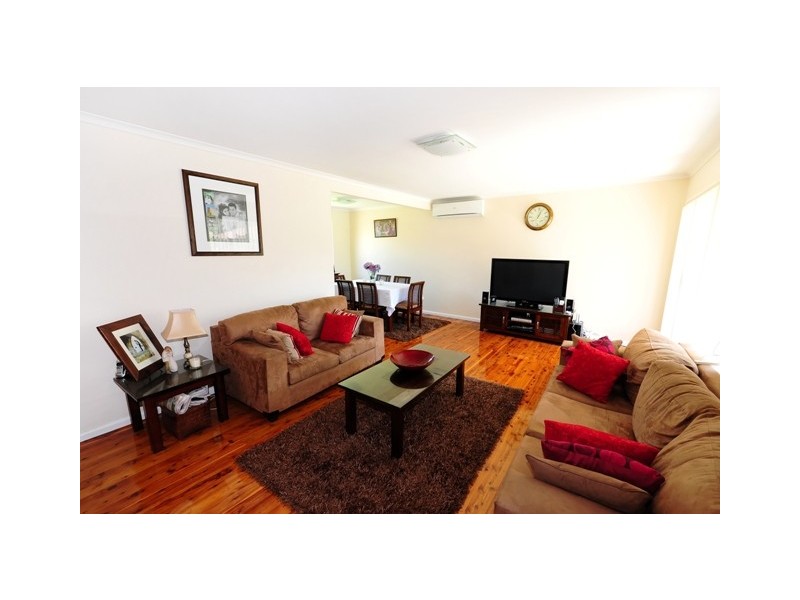 17 Graham St, Long Jetty NSW 2261