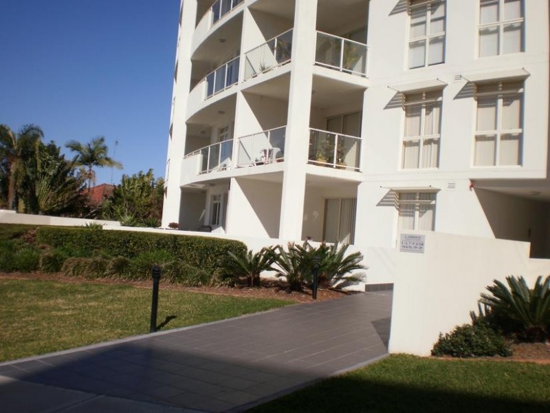 2/2 Beach St, The Entrance NSW 2261