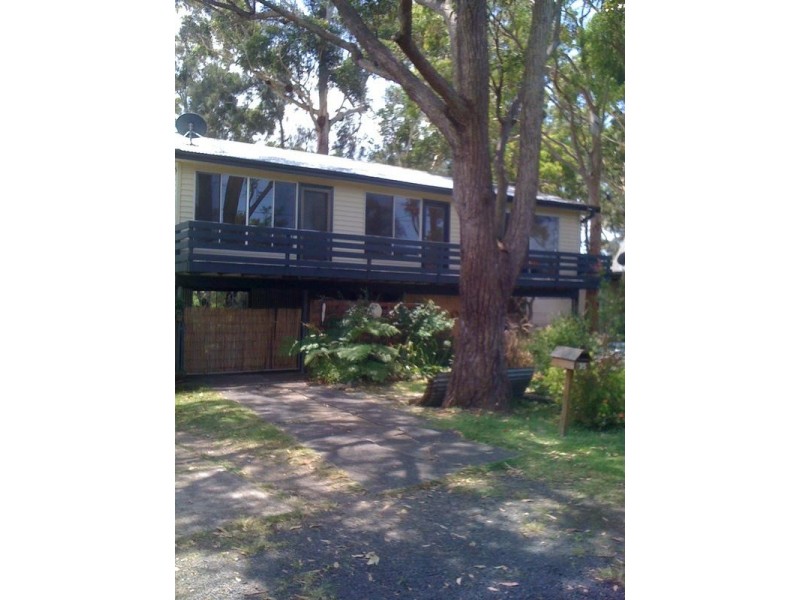 35 Brenda Cresent, Tumbi Umbi NSW 2261