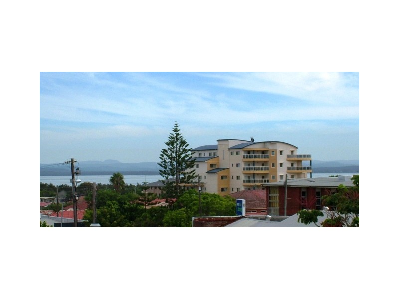 17/2 Boondilla Rd, The Entrance NSW 2261