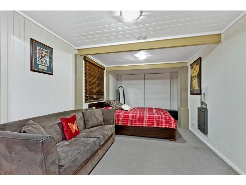 Bateau Bay NSW 2261
